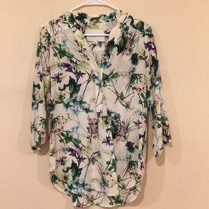 Amour Vert 100% silk blouse.